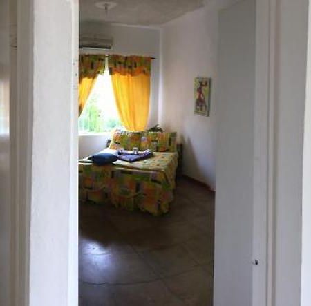 San San Tropez Hotell Port Antonio Eksteriør bilde