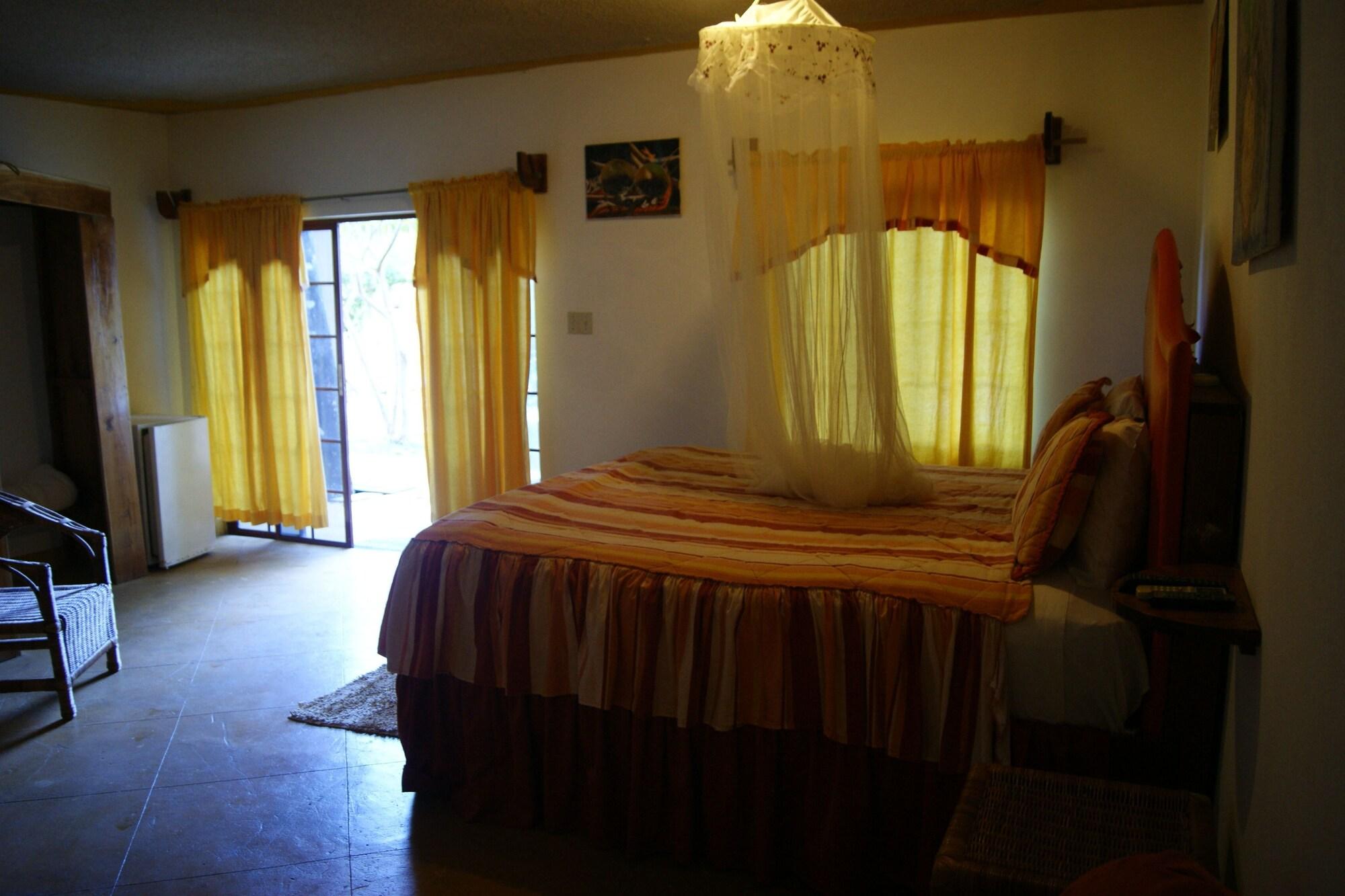 San San Tropez Hotell Port Antonio Eksteriør bilde