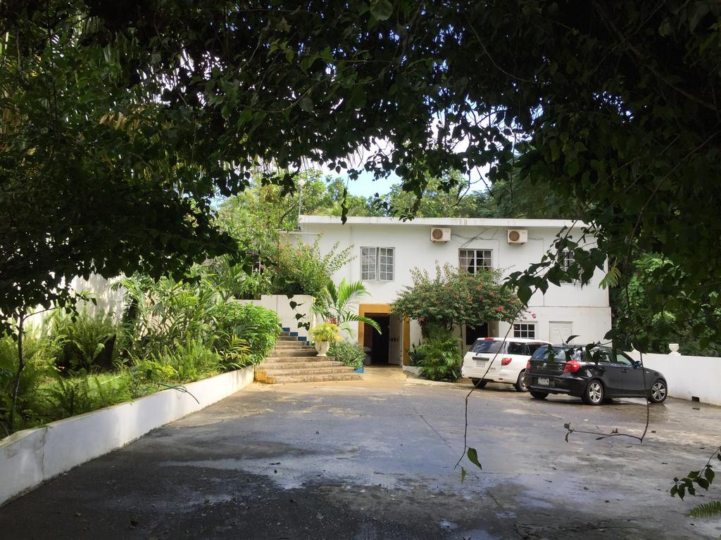 San San Tropez Hotell Port Antonio Eksteriør bilde