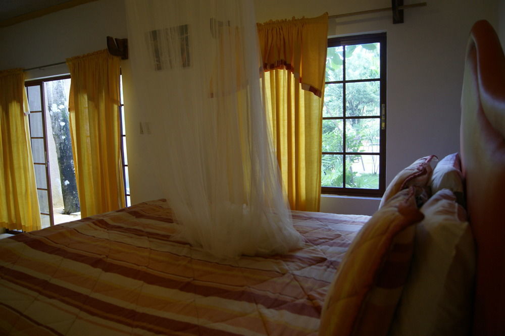San San Tropez Hotell Port Antonio Eksteriør bilde